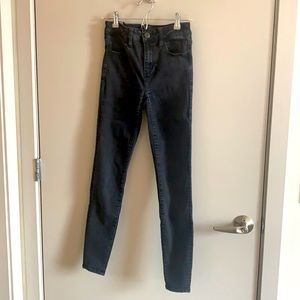 American Eagle Size 4 Jeans